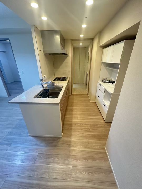 Brillia Tower 有明 MID CROSSのキッチン