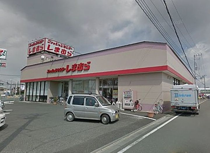 ウール クロッシェBの周辺