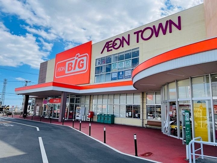 イースト・シップ五番館の周辺