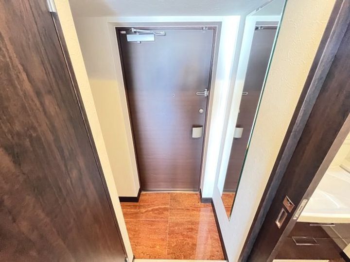 大阪府大阪市都島区都島本通3(マンション)の賃貸物件の玄関