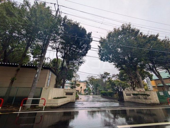 エスパル汐見の周辺