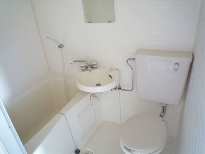 OMレジデンス金沢十三間町の風呂