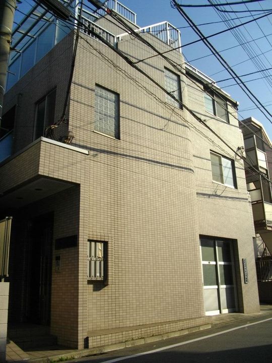 ブァンテージの外観