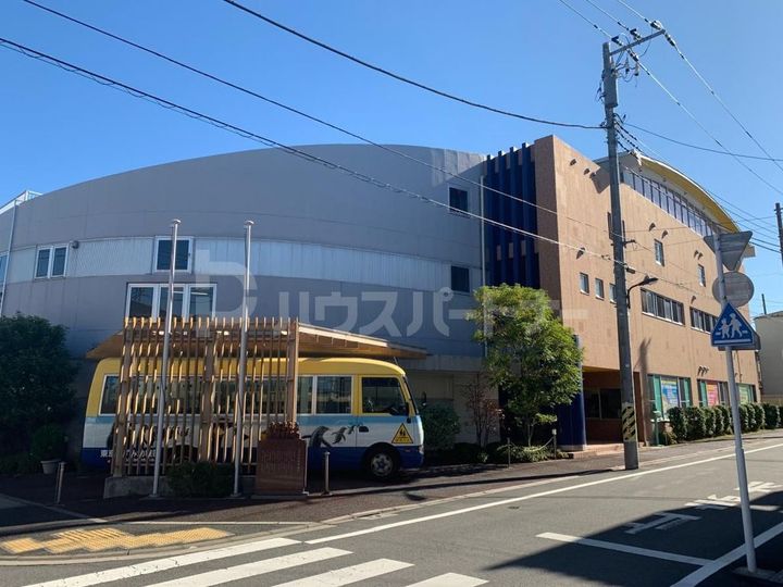 フラット北綾瀬の周辺