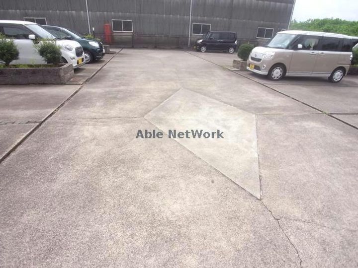 サンビレッジ築捨の地図