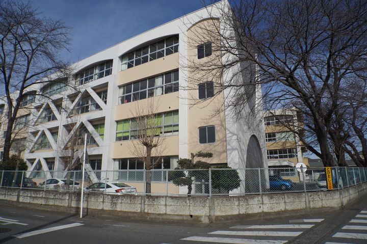 ミドルヴィレッジ Eの周辺