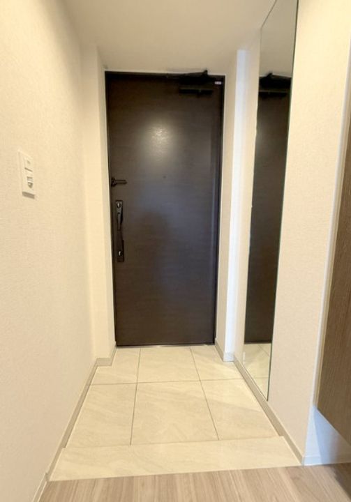 大阪府大阪市北区曾根崎新地2(マンション)の賃貸物件の玄関