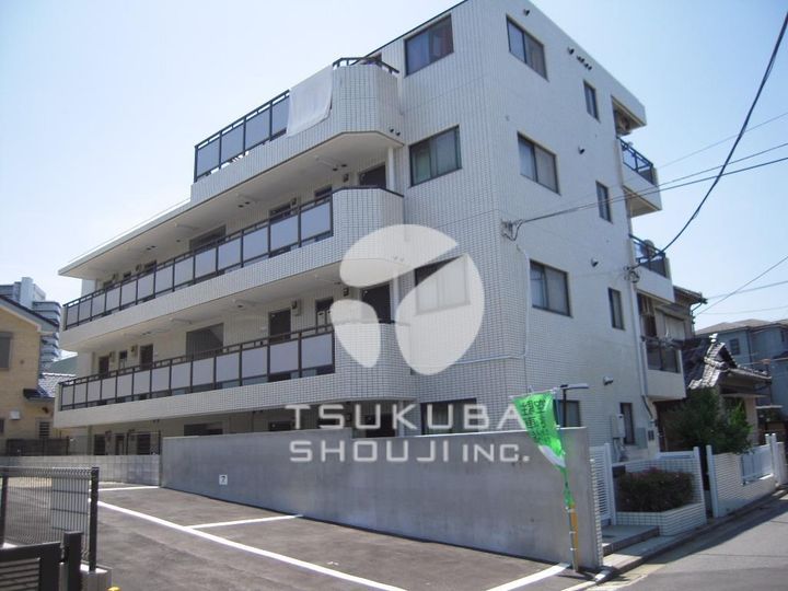 船橋プレイスの外観