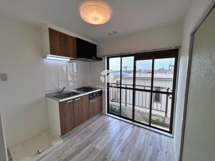 船橋プレイスの居間