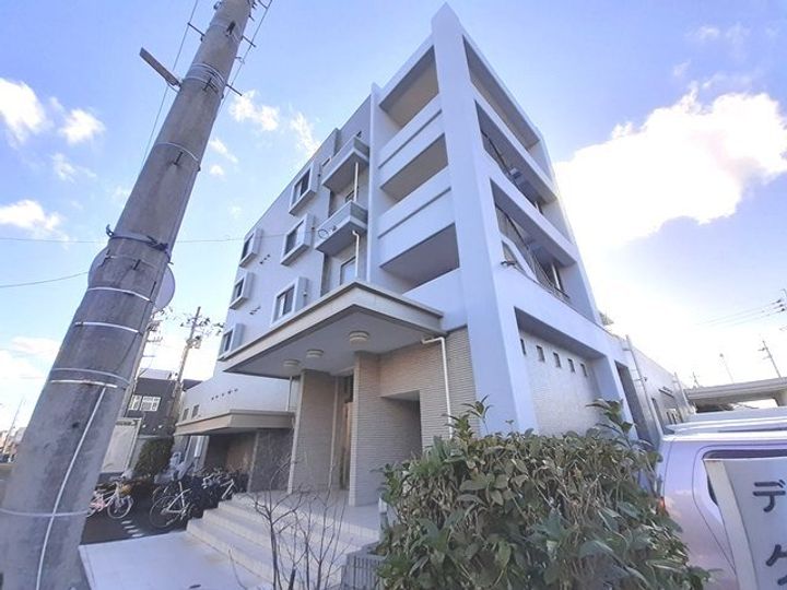 フェリーチェの外観