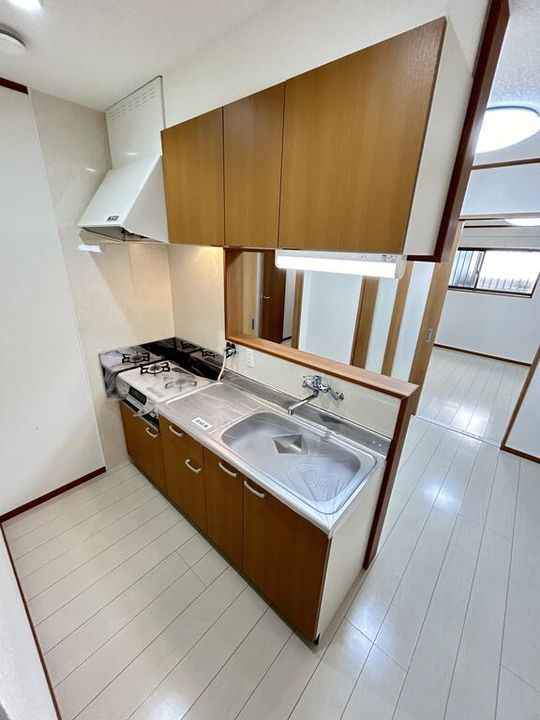 兵庫県神戸市中央区中島通3(一戸建)の賃貸物件のキッチン