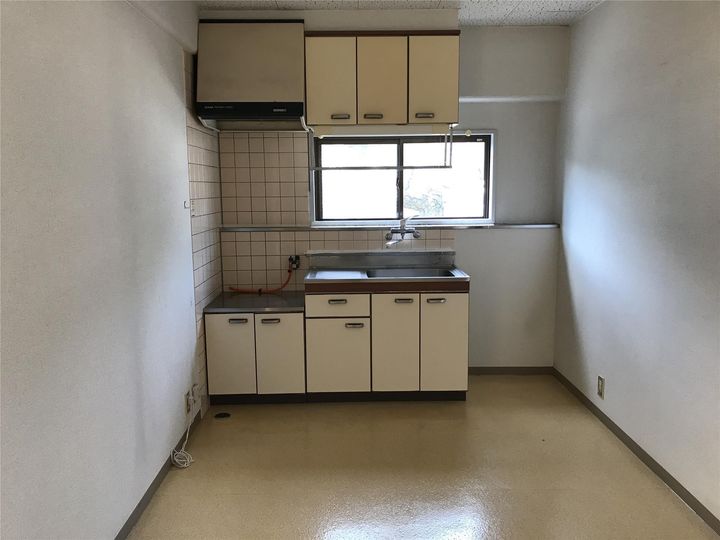 新町ビルのキッチン