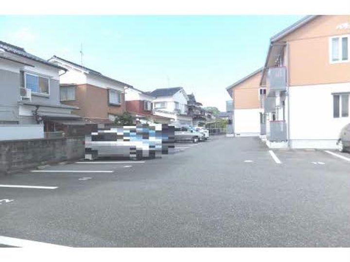 バリュージュ美保 B棟の地図