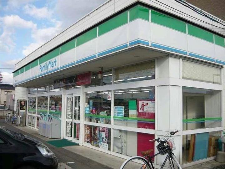 バリュージュ美保 B棟の周辺