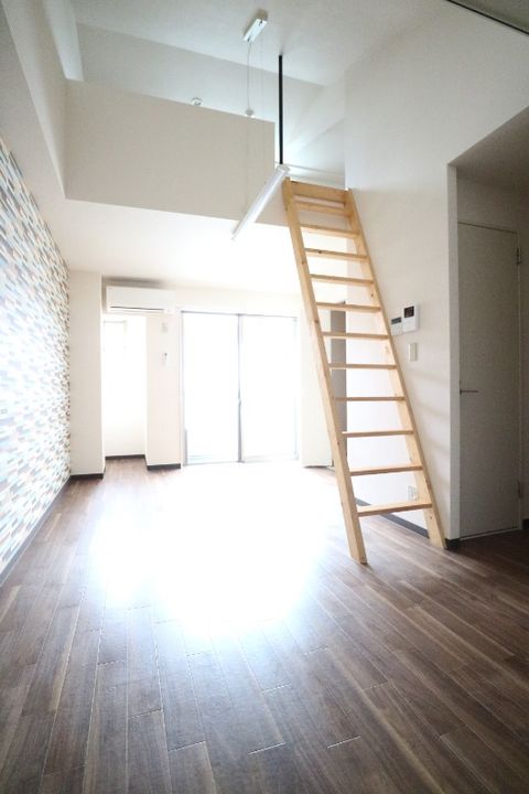 岡山県倉敷市松島(マンション)の賃貸物件の居間