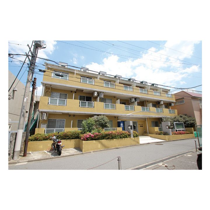 ユースピア本厚木の外観