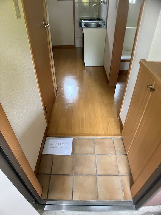 プチメゾン久山ADの玄関