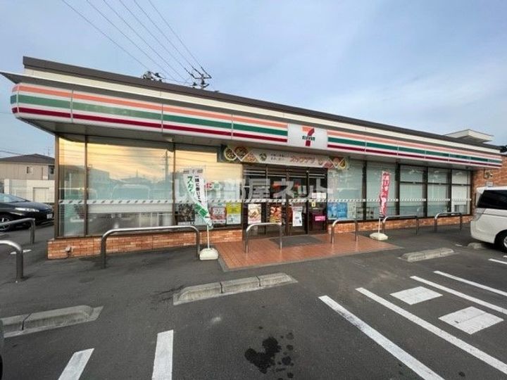 ルミエールコートIIBの周辺