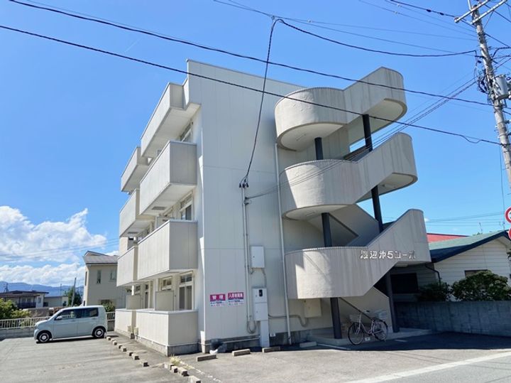 第5渡辺コーポの外観