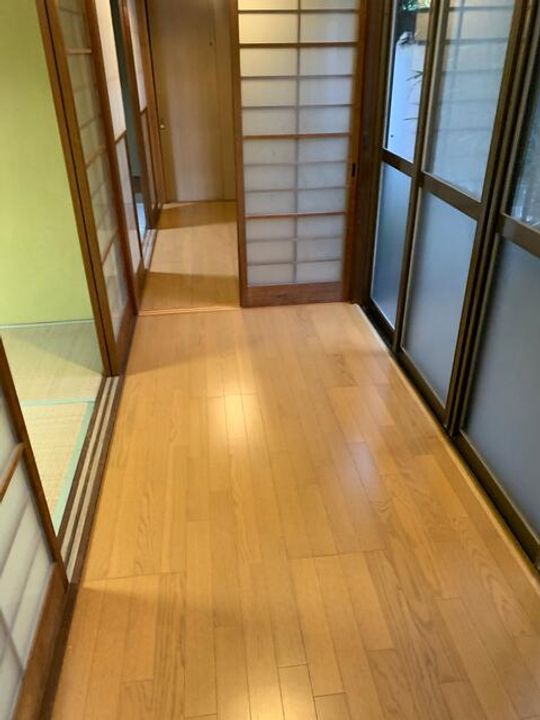 神奈川県横浜市南区永田東1(一戸建)の賃貸物件の玄関