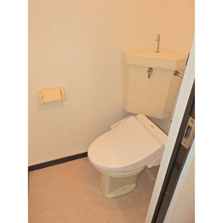 レヴール綾田の内装