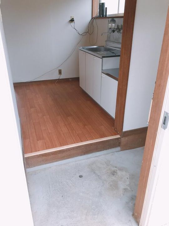 コーポみどりの玄関