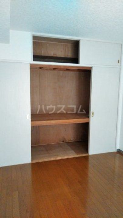 イーストテラスの内装