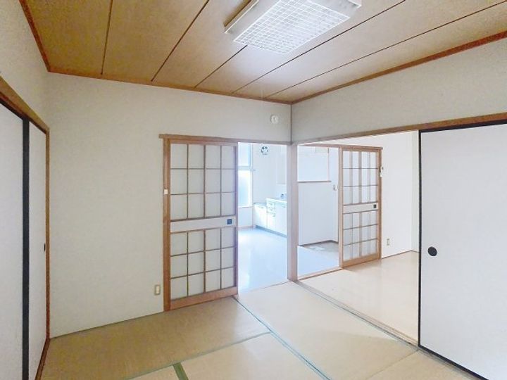 第3コーポ高の居間