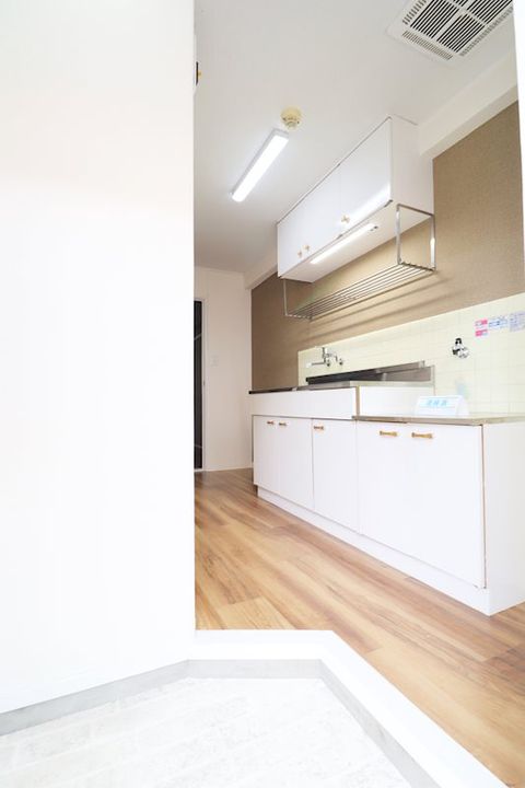 鹿児島県鹿児島市小松原1(マンション)の賃貸物件の玄関