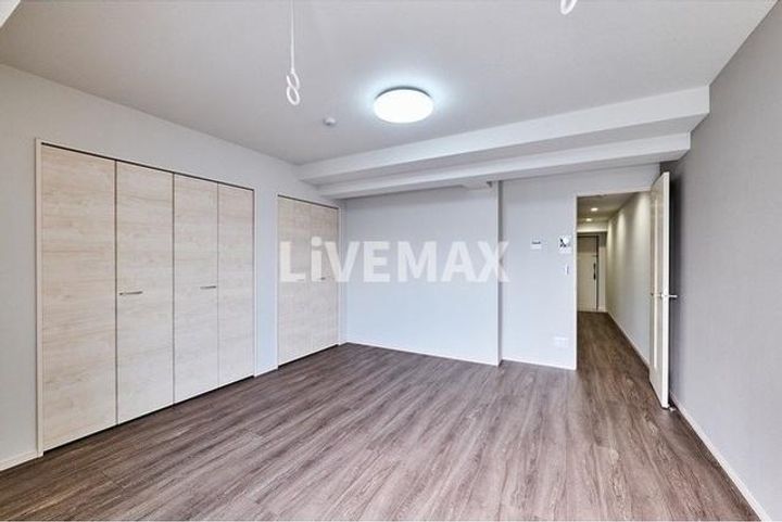 アルファコート曳舟2の居間