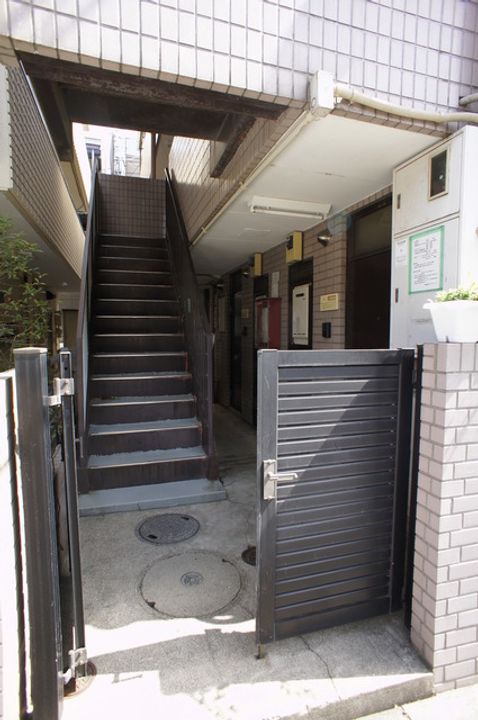 新多摩川ガーデンハイツの地図