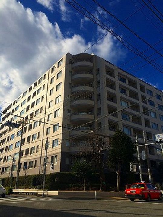 パークハウス下馬一丁目の外観