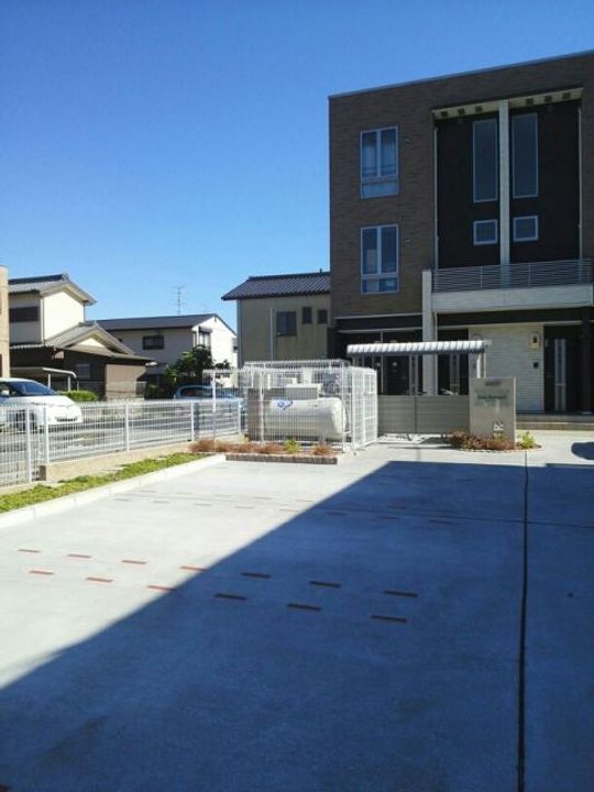 East Avenue 25の地図