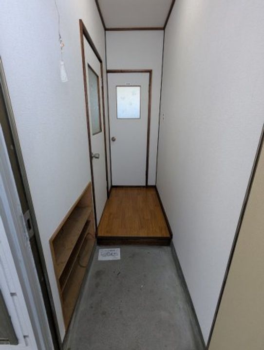 上田マンションの玄関
