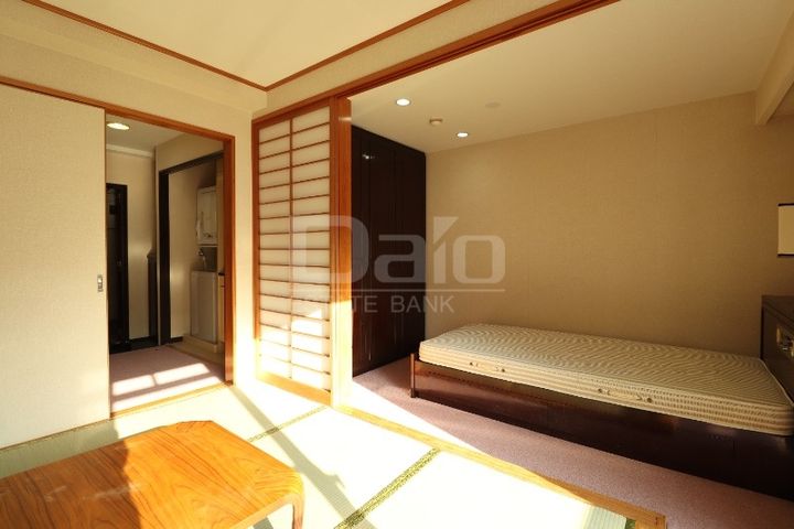 白金アパートメンツの内装