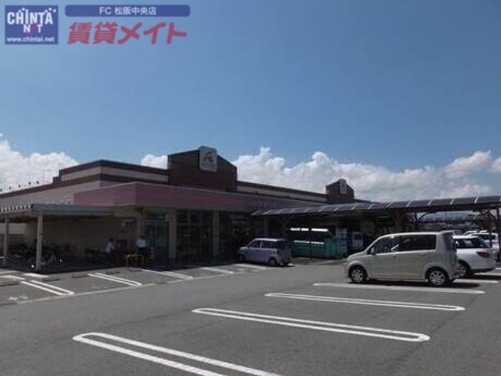 ユウェンタースの周辺