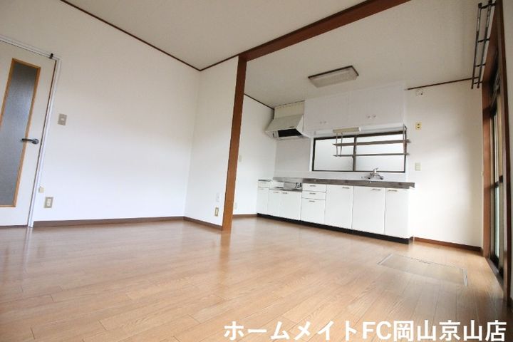 岡山県岡山市北区津倉町2(一戸建)の賃貸物件の居間
