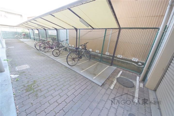 ドール青峰通の地図