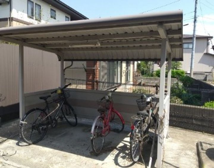 神奈川県横須賀市長沢4(マンション)の賃貸物件の地図