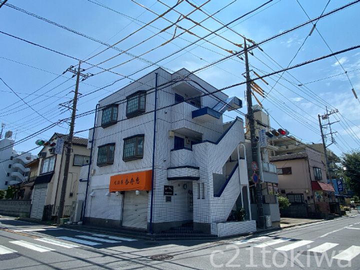 ペアパレス溝沼の外観