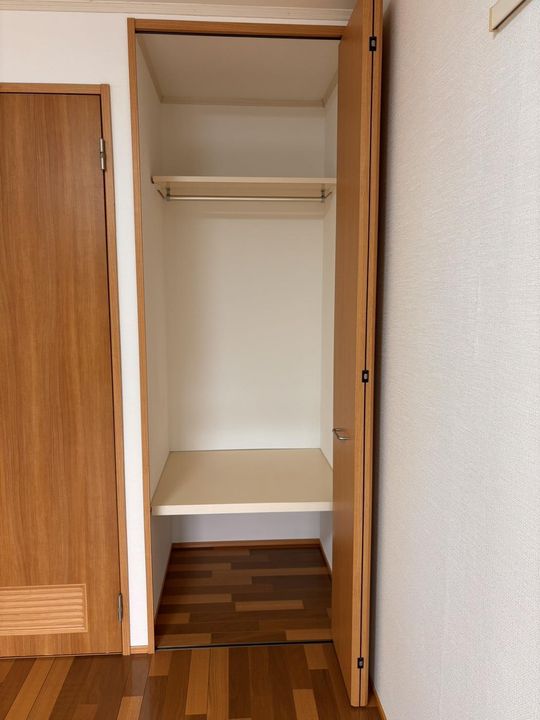 エミール大岩の内装