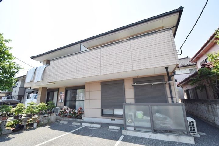 エリートの外観
