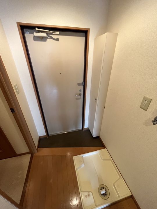 アヴァンセ西武柳沢の玄関