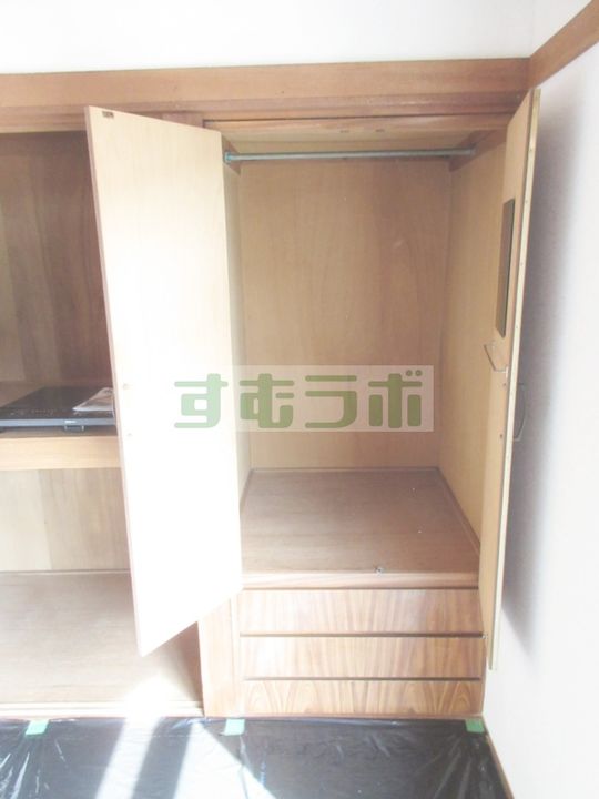 ラフレシア荘の内装