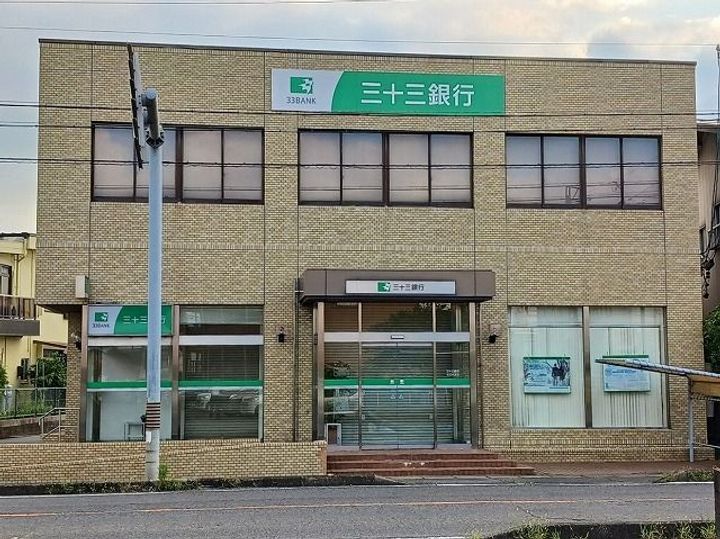 フラン・フィオーレの周辺