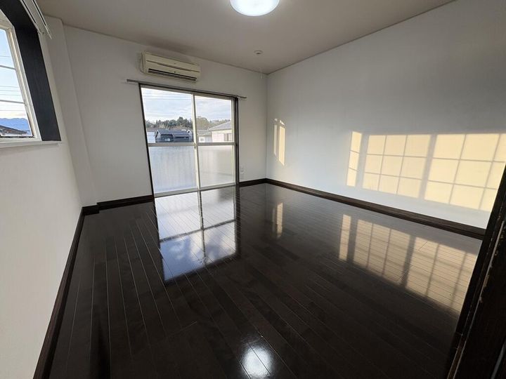 高野IIHAYATEの居間