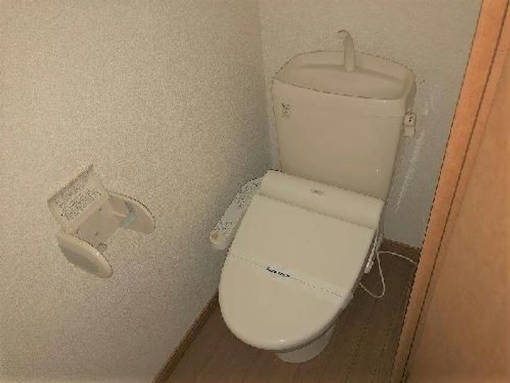 レオパレスビオトープ萩の内装