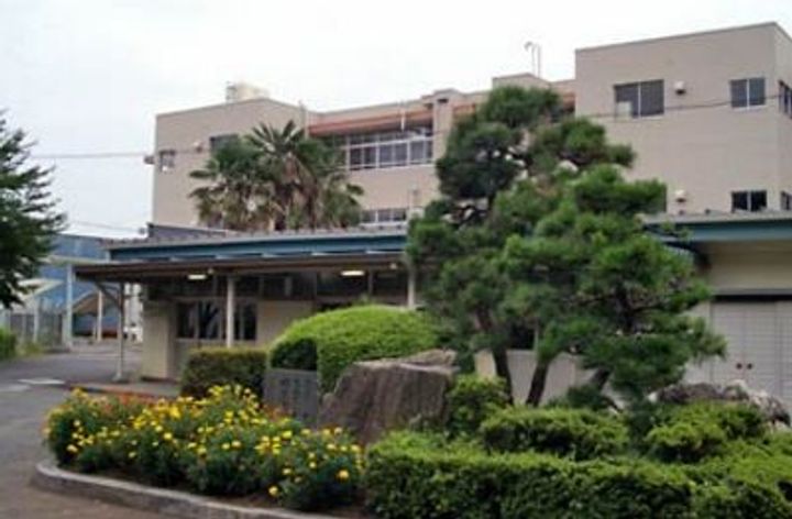 黒川第二マンションの周辺