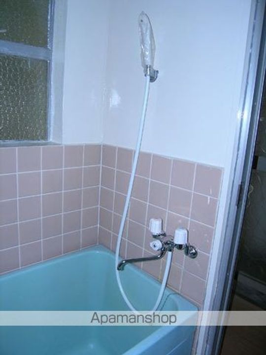 興里鈴丸ビルの風呂