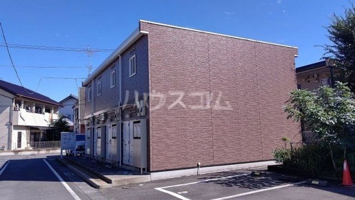 レオパレスくうるの外観